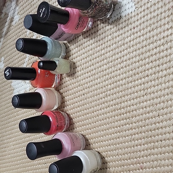 Assorted Nail Set - Picture 4 of 4